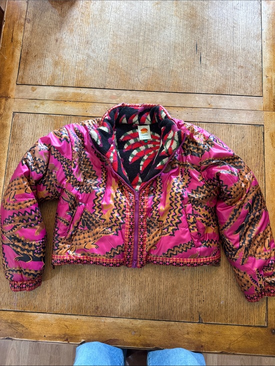 FARM Rio Jackets & Blazers - FARM Rio Pink & Brown Patterned Cropped Puffer Jacket